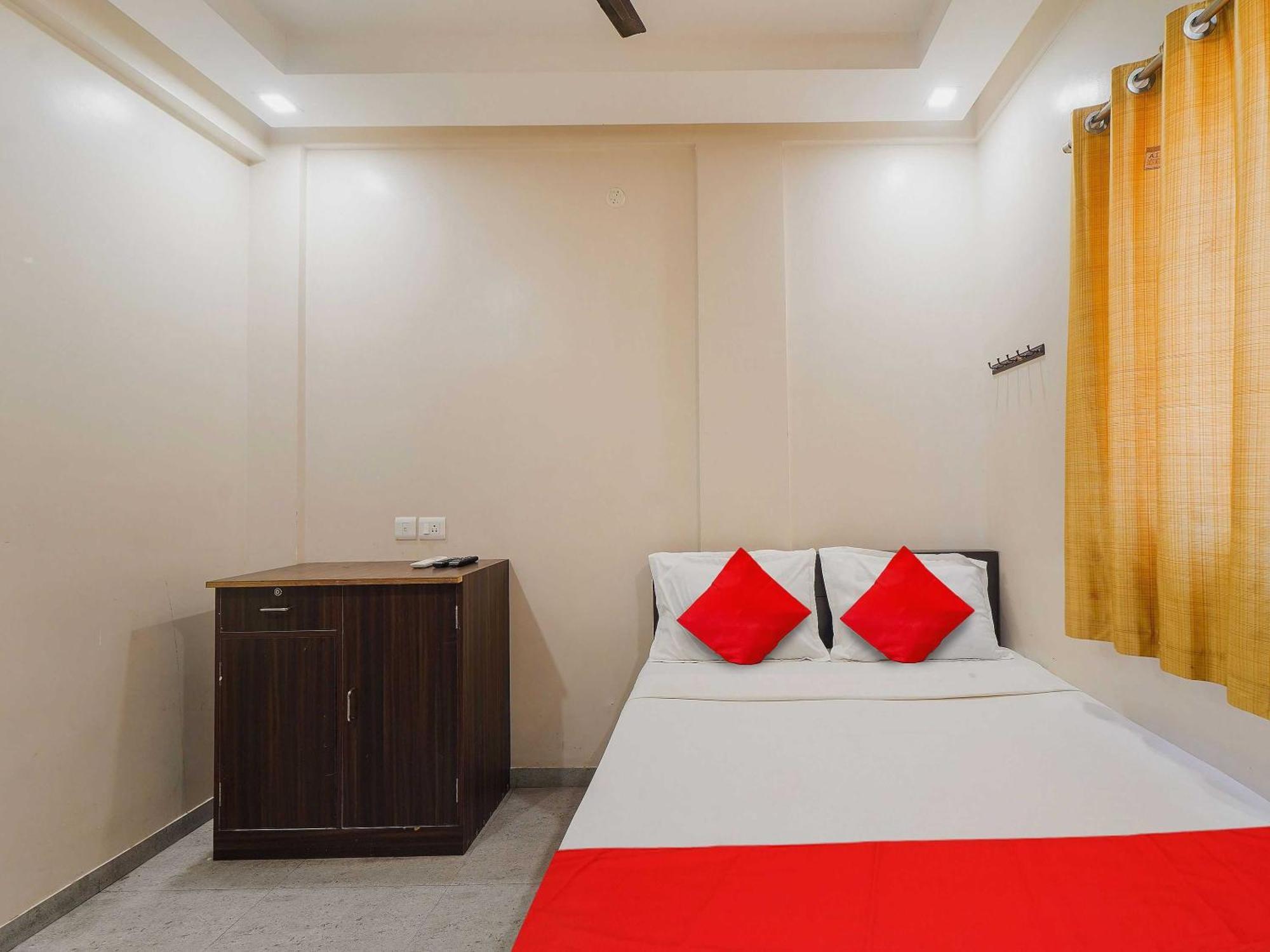 Hotel O Saravana'S Park Ченнаї Екстер'єр фото